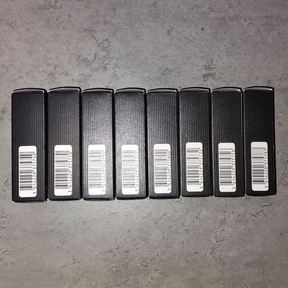 BNIP Gucci Rouge a Levres Gothique 8 Shade Full Set - Rare and Discontinued - Picture 5 of 14